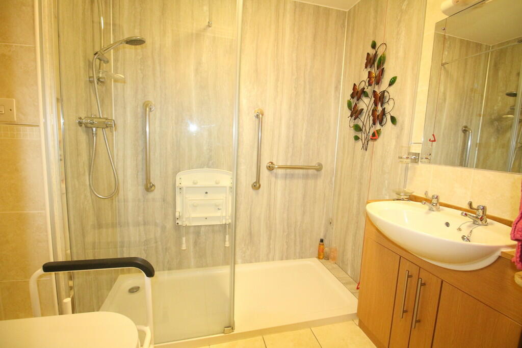 Additional image 7 of George Street, Warminster