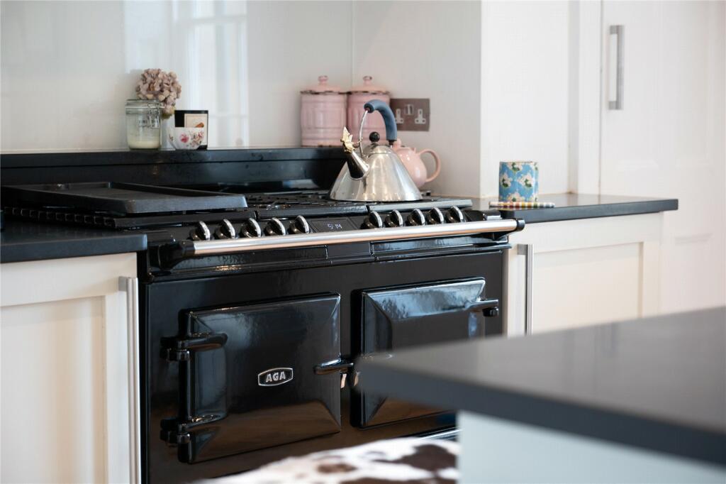 Additional image 6 of Dunsford Place, Bath, Somerset, BA2