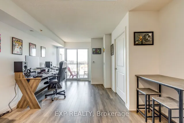 Additional image 16 of 30 Meadowglen Pl Unit 314
