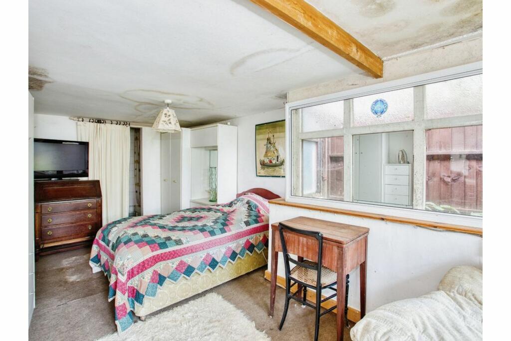 Additional image 4 of Bere Lane, Glastonbury, BA6