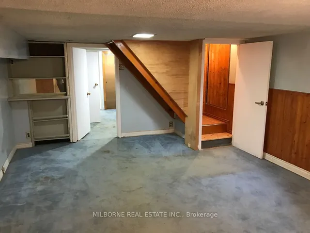 Additional image 35 of 123 Perth Ave