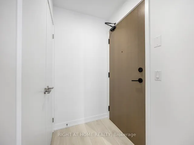 Additional image 2 of 225 Sumach St Unit 1310