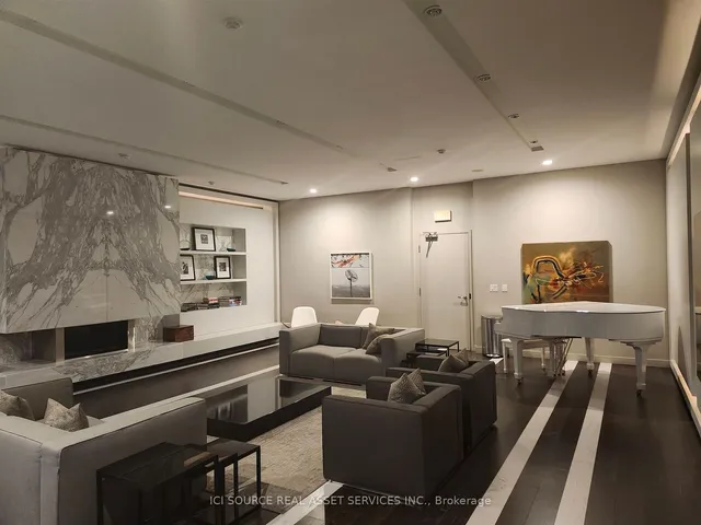 Additional image 17 of 8 Charlotte St Unit 507