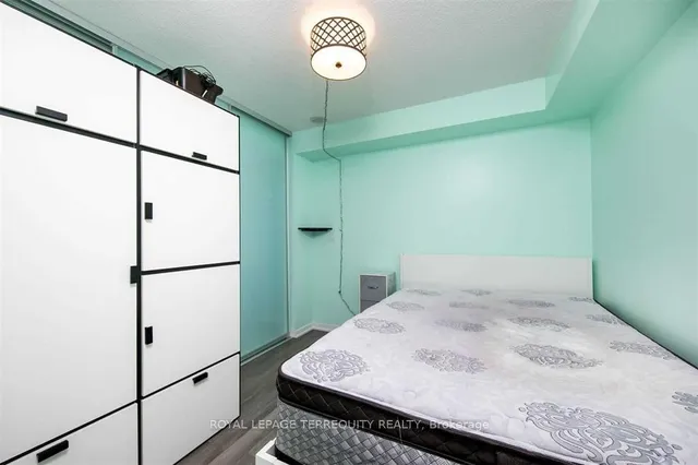 Additional image 14 of 20 Joe Shuster Way Unit 808