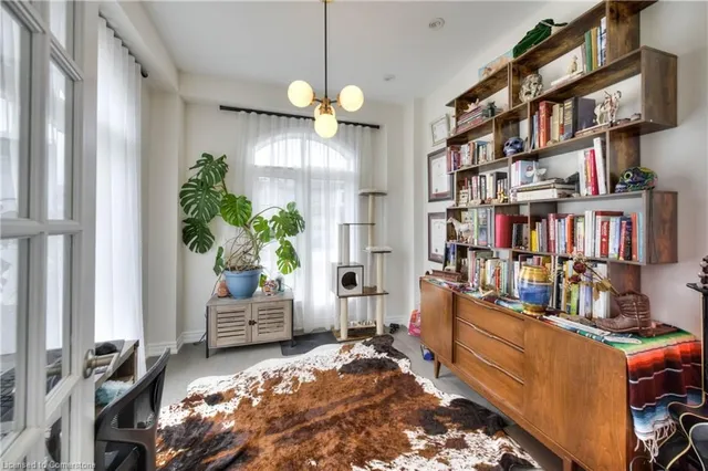 Additional image 9 of 2 Stonehill Ave