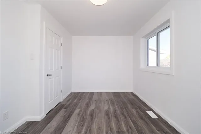 Additional image 28 of 50 Westmount Rd Unit 25