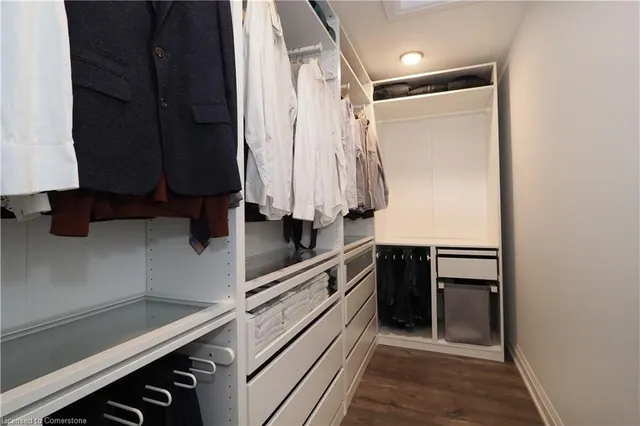 Additional image 35 of 258 Sedgewood St