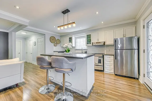 Additional image 11 of 533A McRoberts Ave