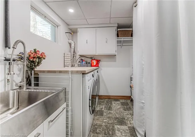 Additional image 43 of 67 Inwood Cres