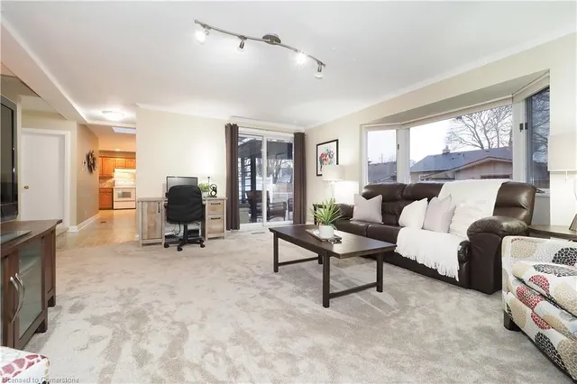 Additional image 14 of 69 Woodward Ave