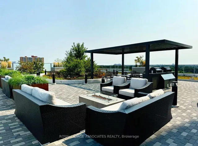 Additional image 37 of 3121 Sheppard Ave Unit 306