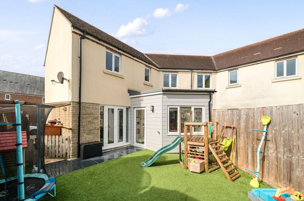 Additional image 17 of Coles Close, Wincanton, Somerset, BA9