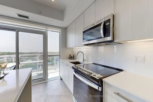 Additional image 10 of 286 Main St Unit 1012