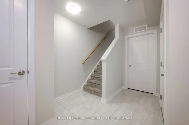 Additional image 5 of 70 Progress Ave