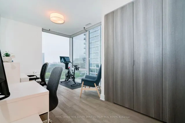 Additional image 21 of 128 Pears Ave Unit 1002