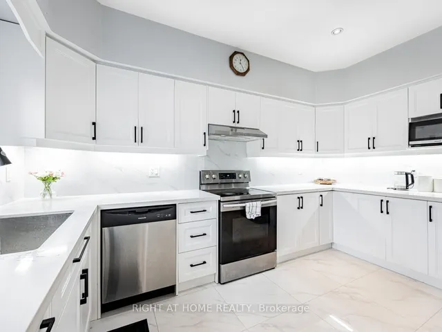 Additional image 12 of 34 Loggerhead Grve