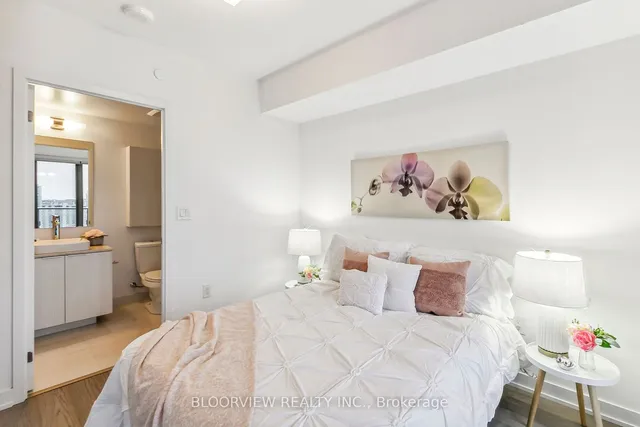 Additional image 12 of 11 Wellesley St Unit 3102