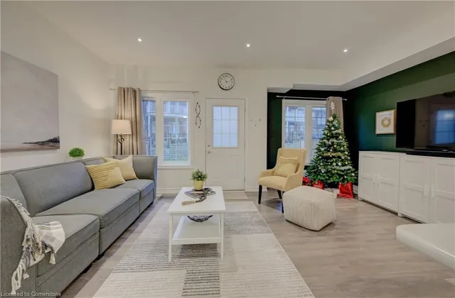 Additional image 19 of 375 Westwood Dr Unit A