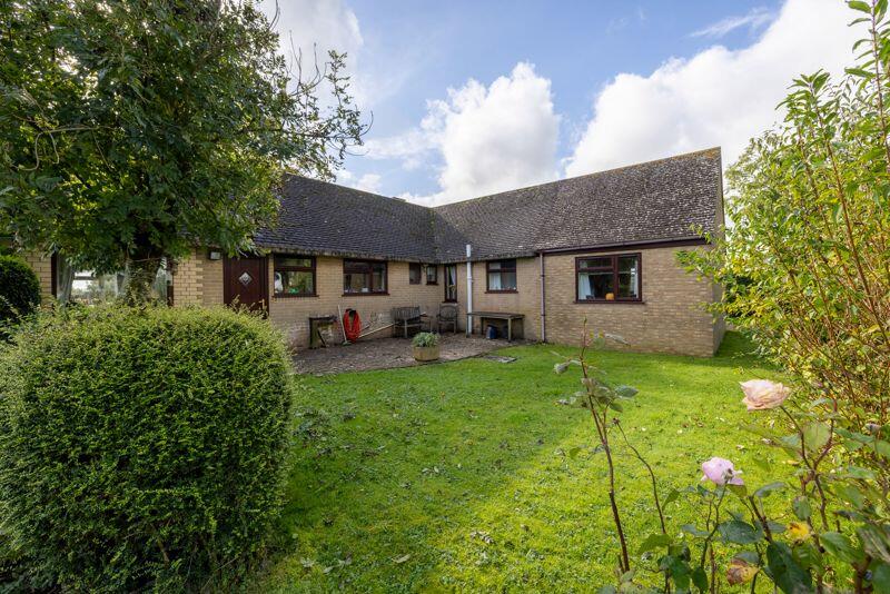 Additional image 20 of Detached 4 bedroom bungalow on the edge of Charlton Musgrove.