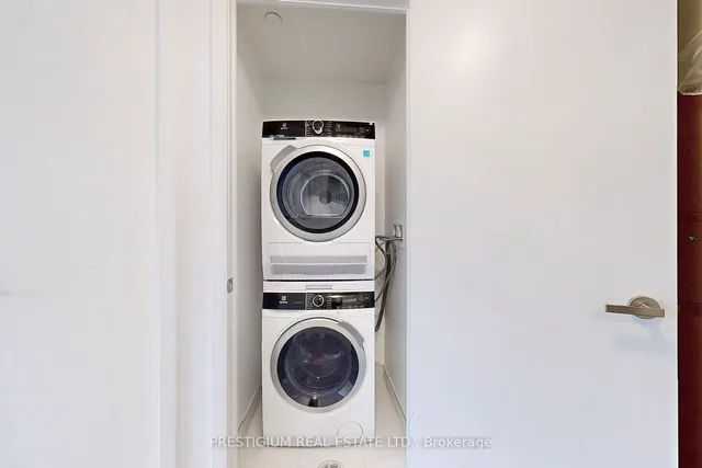 Additional image 23 of 138 Downes St Unit 2511