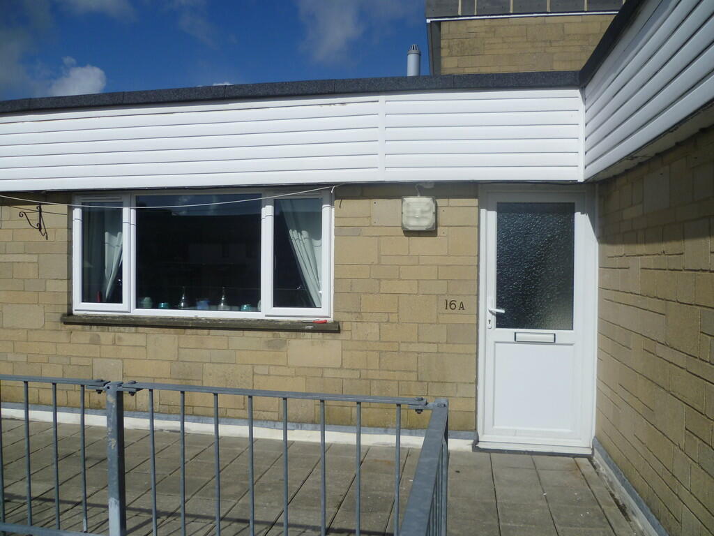 Three Horseshoes Walk, Warminster