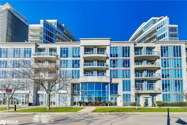 Additional image 37 of 58 Marine Parade Dr Unit 221