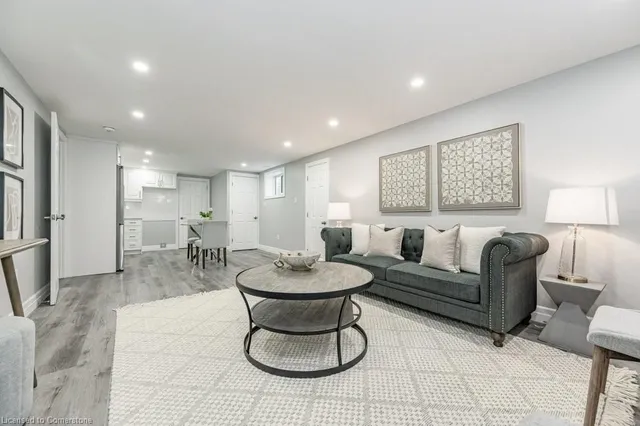 Additional image 28 of 75 Wilfred Ave