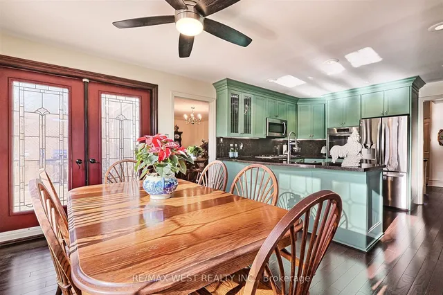 Additional image 14 of 12 Tredvalley Grve