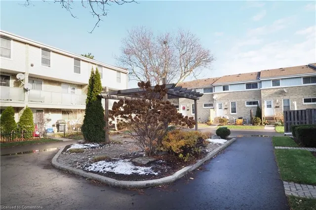 Additional image 39 of 35 Breckenridge Dr Unit 14