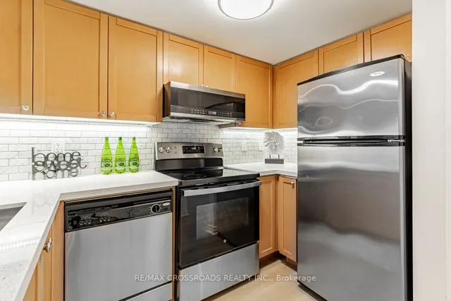 Additional image 11 of 31 Foundry Ave Unit 26