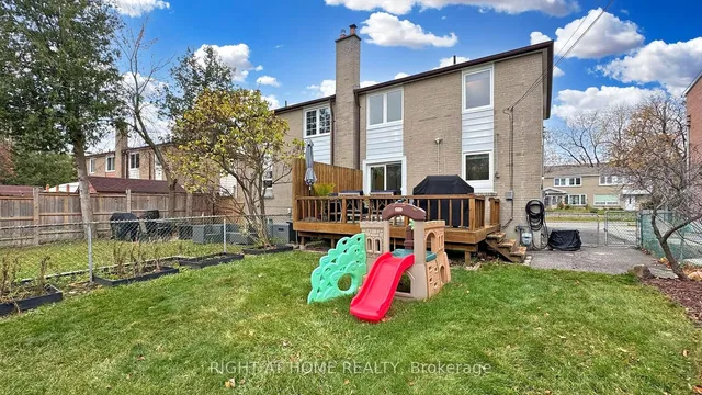 Additional image 36 of 83 Chestnut Cres