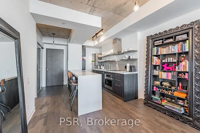 Additional image 5 of 560 King St Unit 610