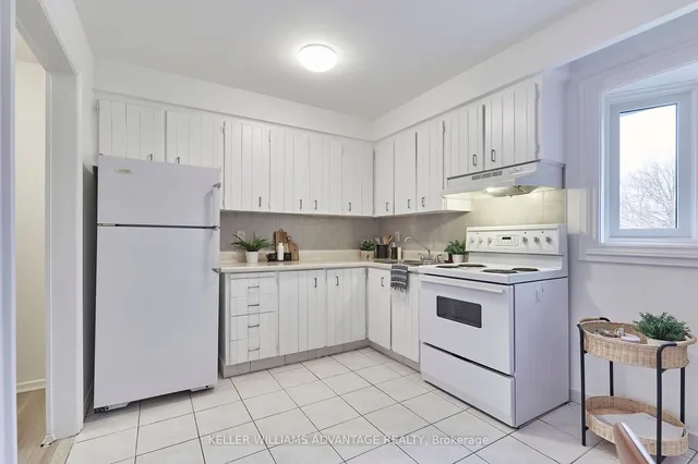 Additional image 18 of 671 Huntingwood Dr Unit 6