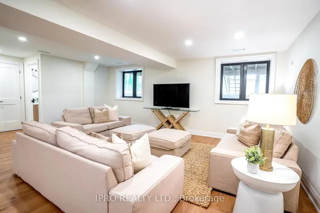 Additional image 28 of 246 O'connor Dr