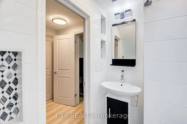 Additional image 21 of 19 Albani St