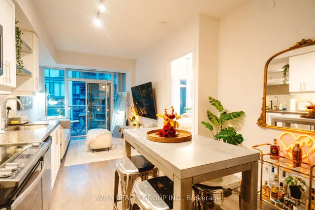 Additional image 7 of 525 Adelaide St Unit 1832