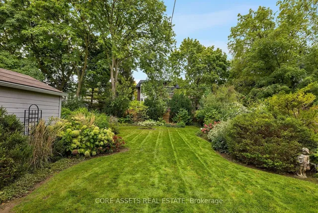 Additional image 11 of 9 Lyndale Dr