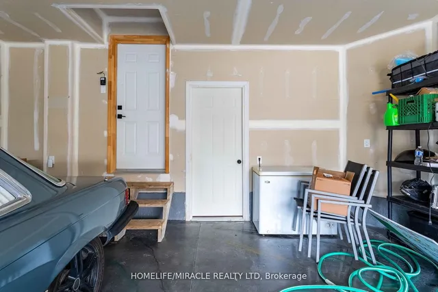 Additional image 31 of 80 Doon Creek St