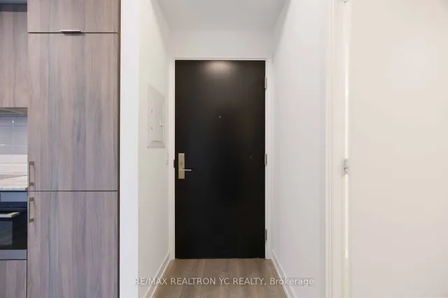 Additional image 22 of 158 Front St Unit 2114