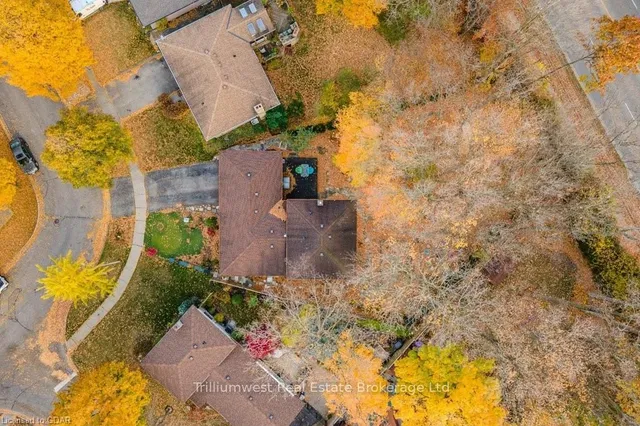 Additional image 40 of 122 MARTINGLEN Cres