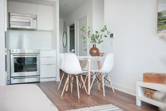Additional image 27 of 30 Samuel Wood Way Unit 1301