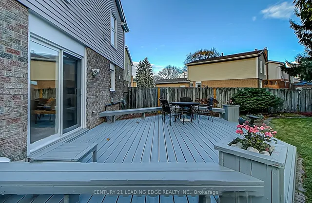Additional image 38 of 218 Goldhawk Tr