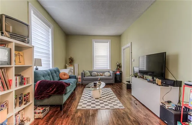 Additional image 30 of 111-113 Joseph St