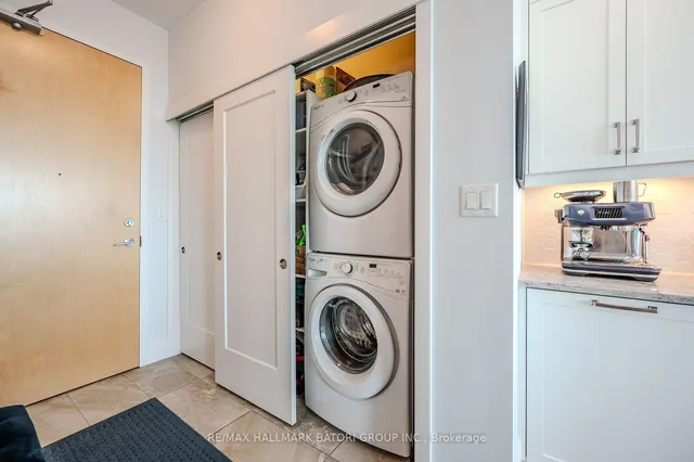 Additional image 19 of 1 Victoria St Unit 1801