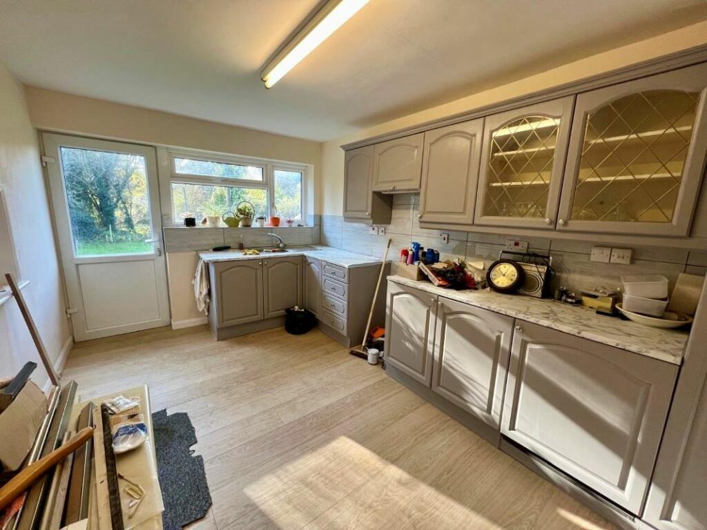 Additional image 3 of 51 Marlborough Road, Yeovil, Somerset, BA21 5JW