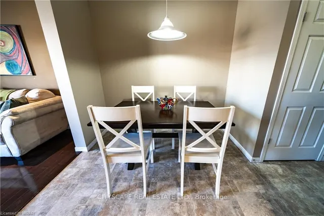 Additional image 18 of 493 Beaumont Cres