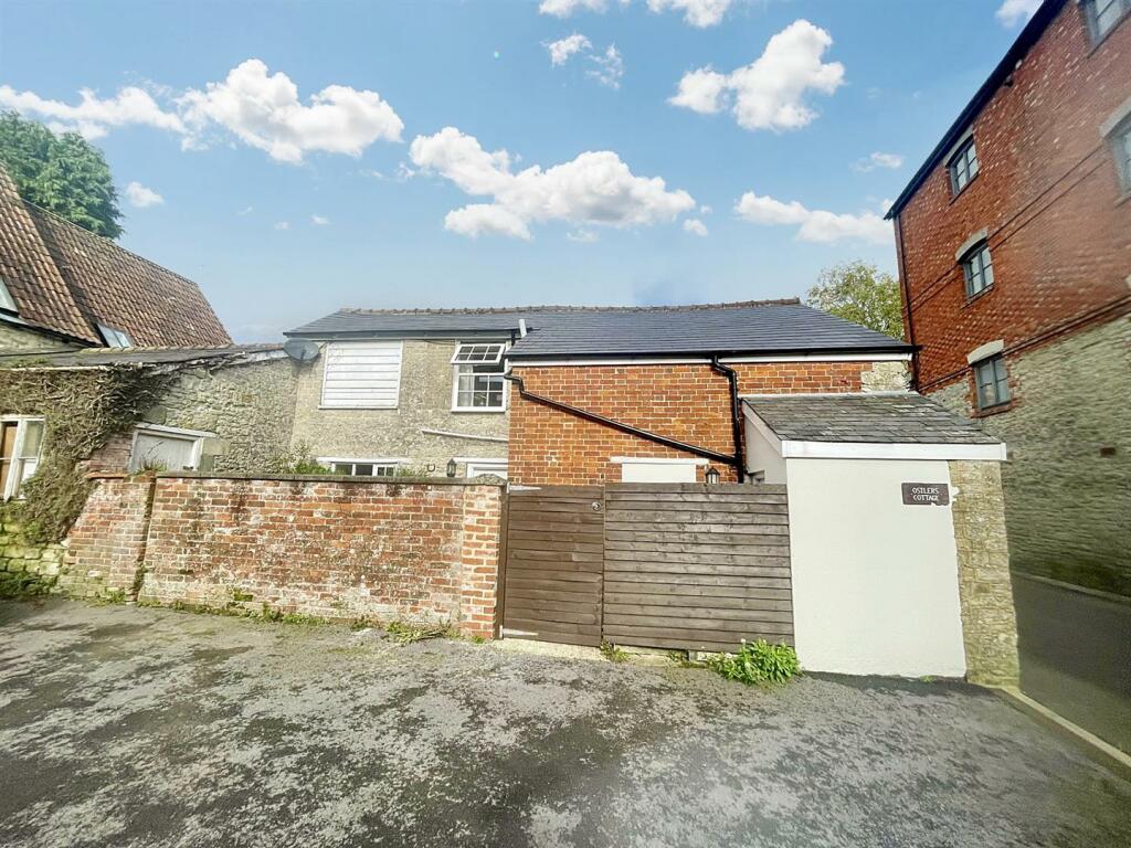 Additional image 14 of Manor Road, Mere, Warminster