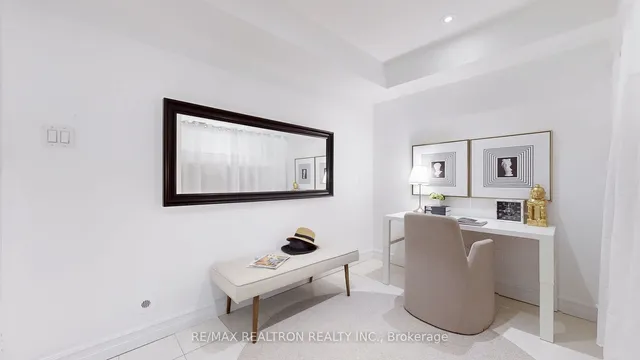 Additional image 23 of 25 Laidlaw St Unit 516