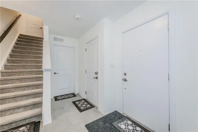 Additional image 7 of 27 Valencia Ave