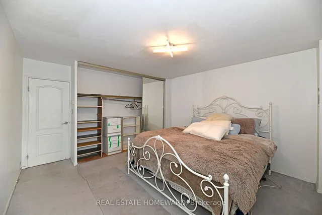 Additional image 13 of 1 Massey Sq Unit 2410